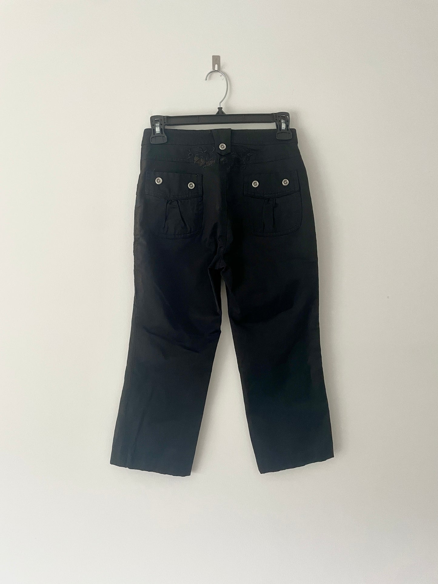 Embroidered Capris
